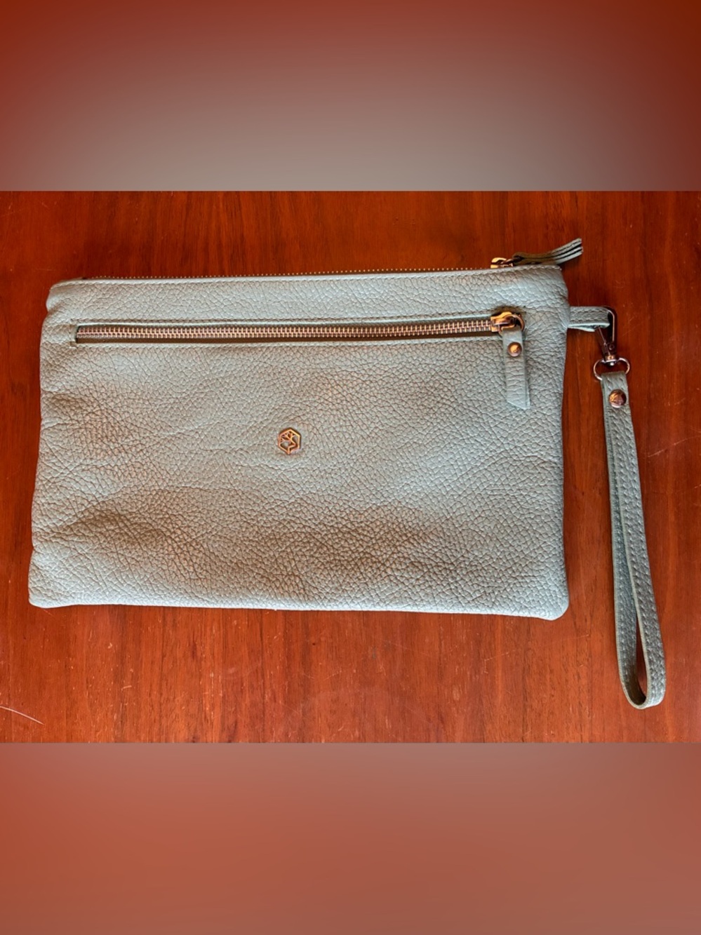 In Pell textured Italian Leather travel bag